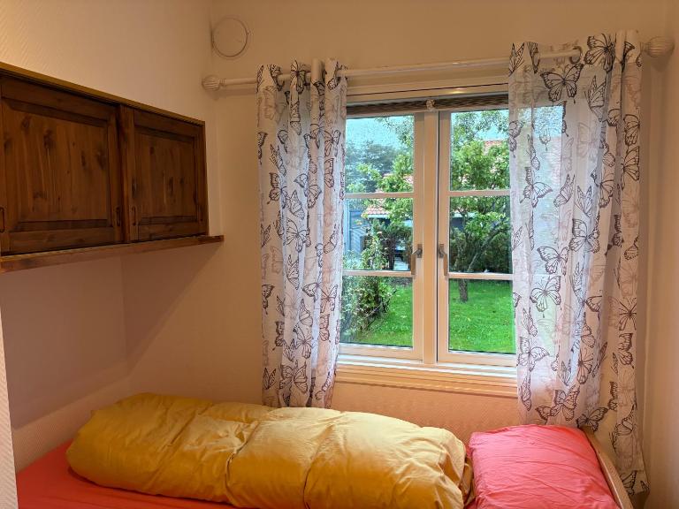 Ragkroken 5 - Single bed room - Bed and Breakfast Stavanger