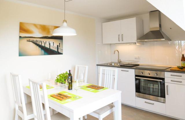 Dachgeschosswohnung im Kapellenweg - Ferienwohnung Fehmarn