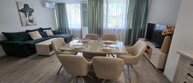 Balkan Tower "GALIA FAMILY APARTMENT" БЕЗПЛАТНО ПАРКОМЯСТО - B&B Gabrovo