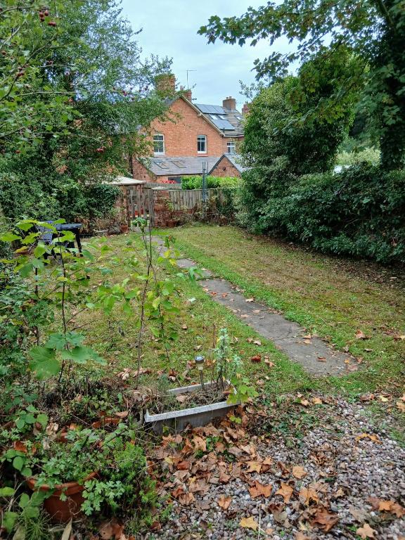 Treetops - B&B Whitchurch