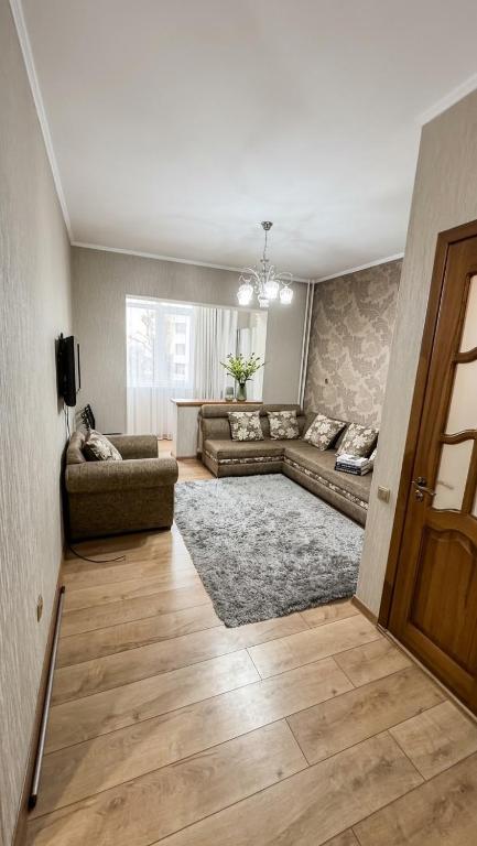 Эдем - Bed and Breakfast Bisjkek