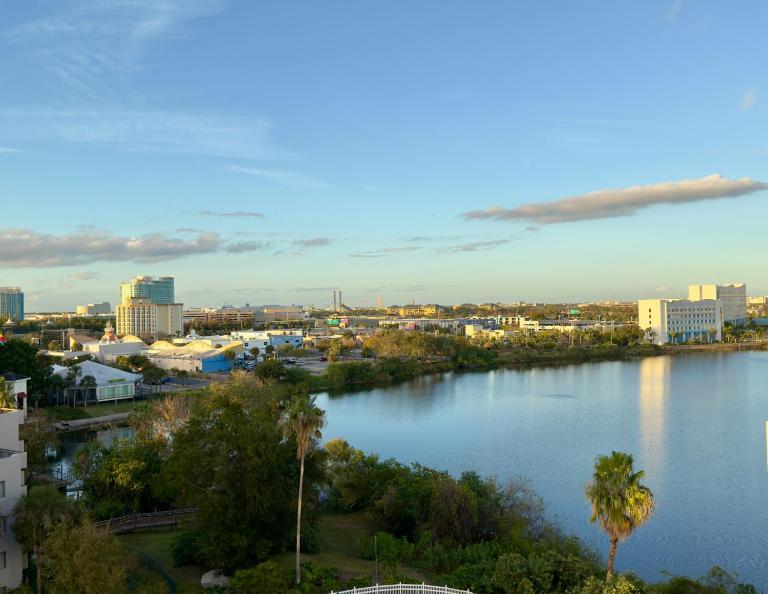 14-Near Universal Studios Amazing View - B&B Orlando