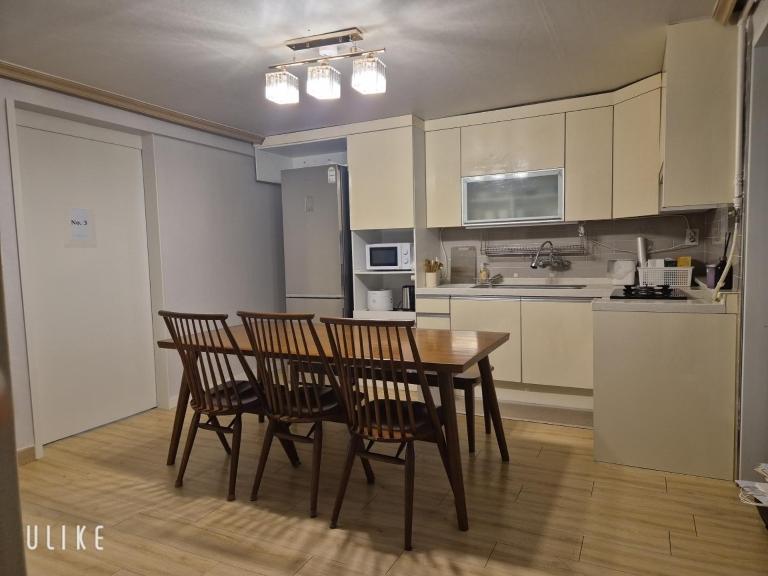 STAY179-Women-only share house-B102&102 - Chambres d'hôtes Séoul