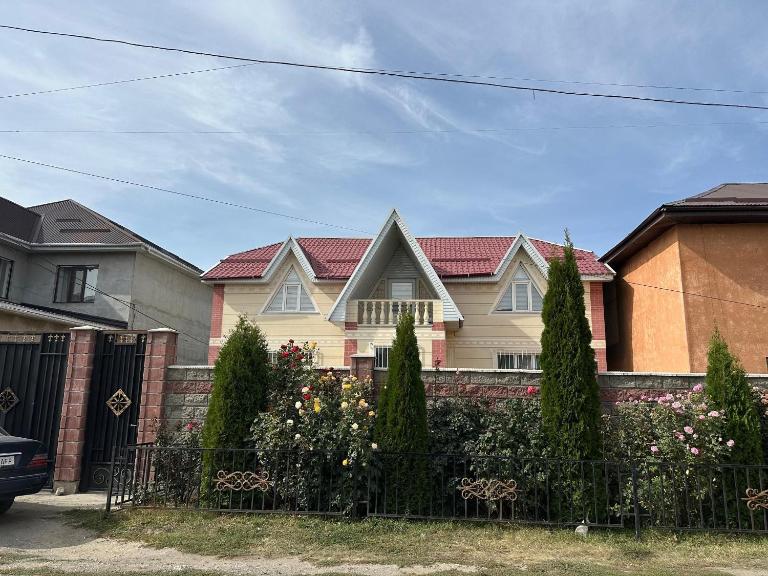 Big House Karakol - Ferienwohnung Karakol