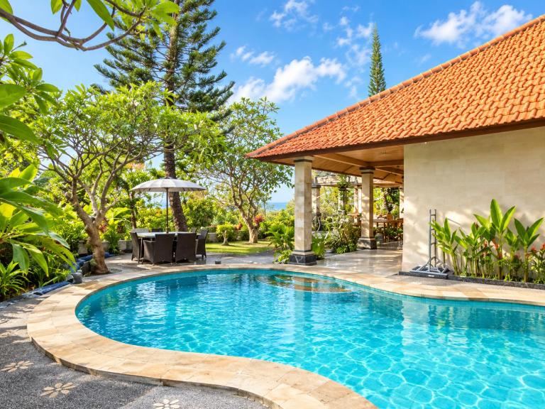 Dejaviews Resort - B&B Singaraja