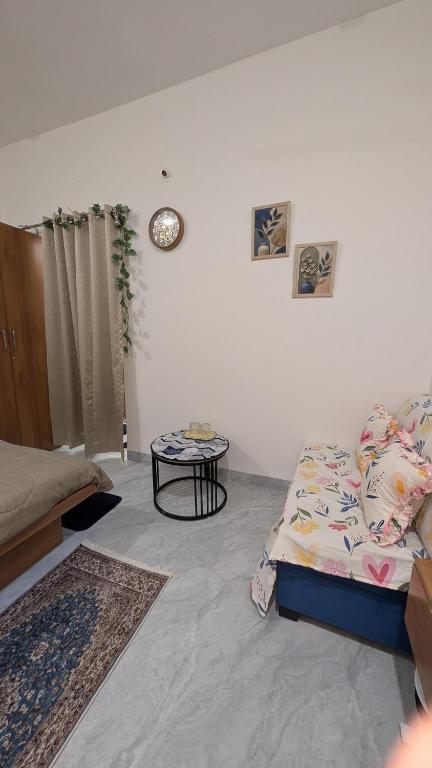 Bloom & Stay - B&B Indore