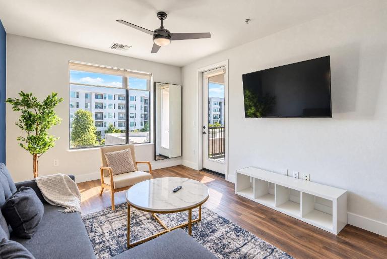 Chic 1BD - Pool, Gym, Parking, W-D - Sleeps 4 - Ferienwohnung Tempe