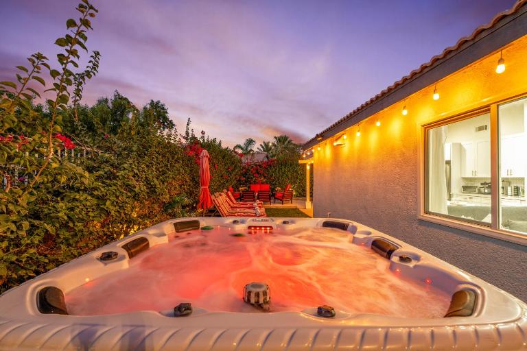 The Coachella Gem weekly discounts - B&B Coachella