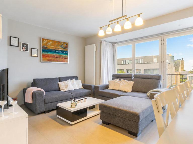 Jenedy - VER5 - B&B Blankenberge