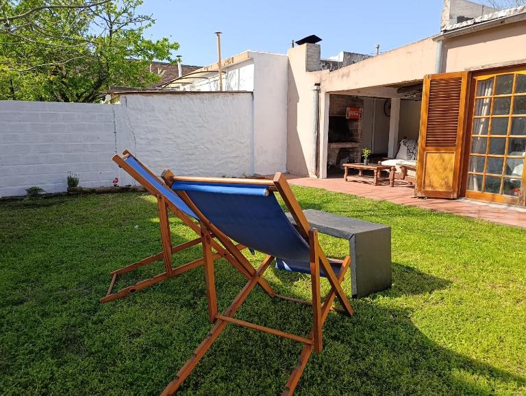 Casa centrica con parrilla y jardin - Bed and Breakfast San Pedro