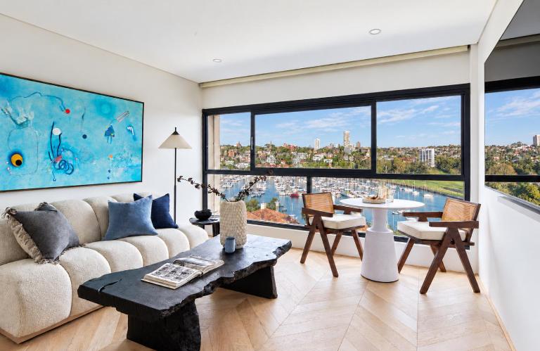 Sydney Harbour Apt - Water Views & rooftop pool - B&B Sydney