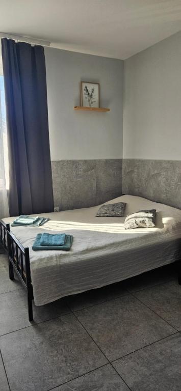 Pokoje Ługowa blisko SUNTAGO, DEEPSPOT "3" - Ferienwohnung Mszczonów