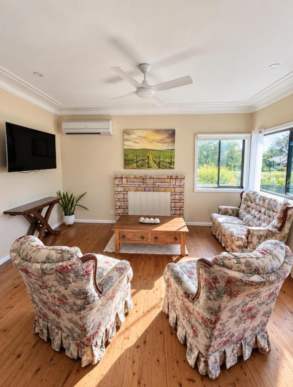Ferguson House - B&B Cessnock