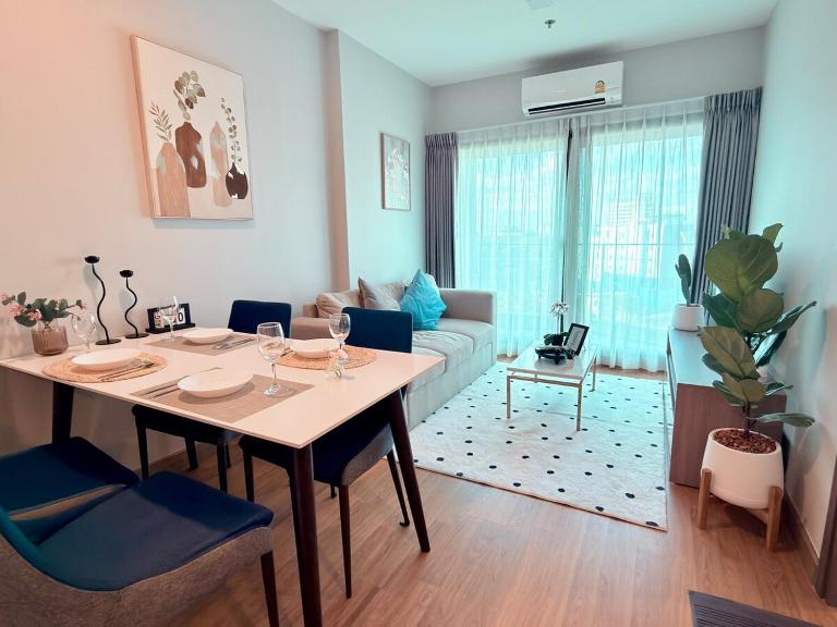 SR7 The Astra Sky River, Chiang Mai's most exclusive serviced apartment with an ultra-long infinity pool - Chambres d'hôtes Chiang Mai