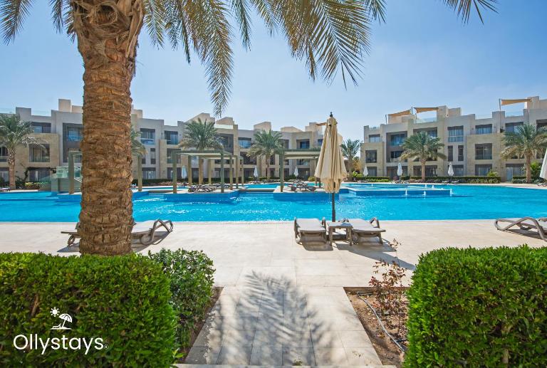 Ollystays - FREE Beach & Pool Access, Mangroovy 2BR, El Gouna - B&B Hurghada
