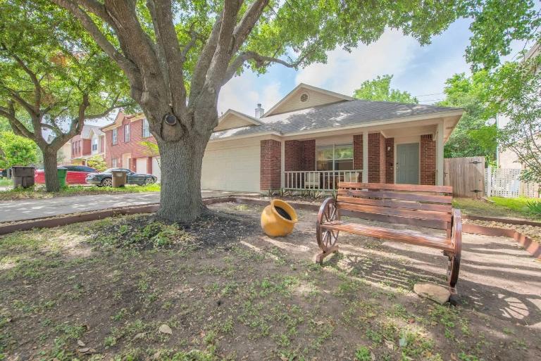 Austin Home Near Lakeline Mall & Pinballz Austin - B&B Austin