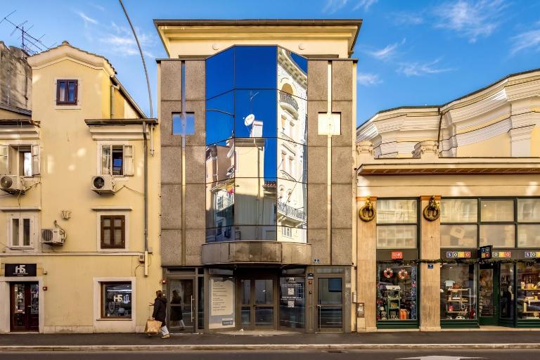 Adialuxe City Apartments Rijeka - B&B Fiume