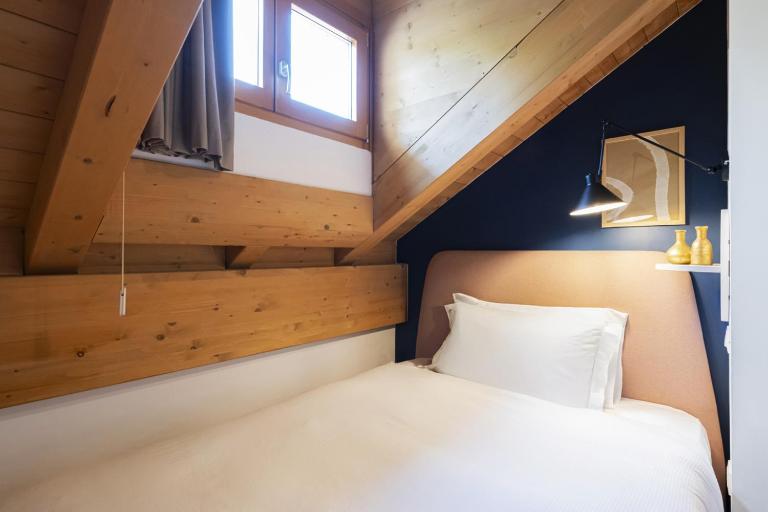 RELSTAY - Amendola - B&B Milan