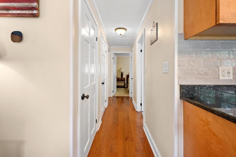Boothbay Harbor Home with Water Views | Near Dining & Whale Watching - B&B Boothbay Harbor