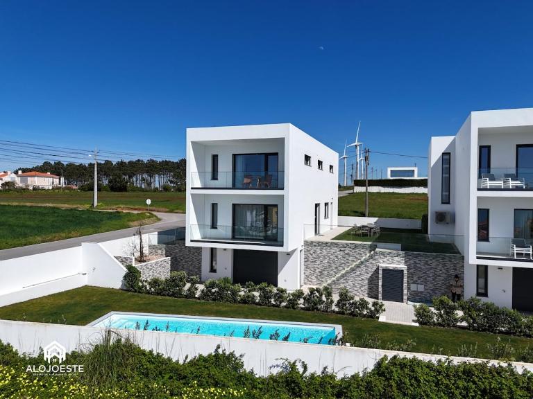Mara Etxea - Villa with pool e Ocean View - B&B Ericeira