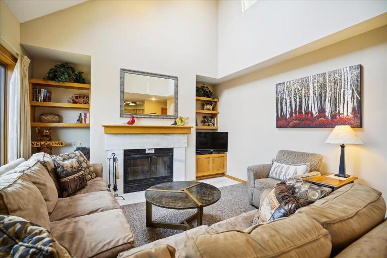 Highridge Condo Unit J5B - B&B Killington