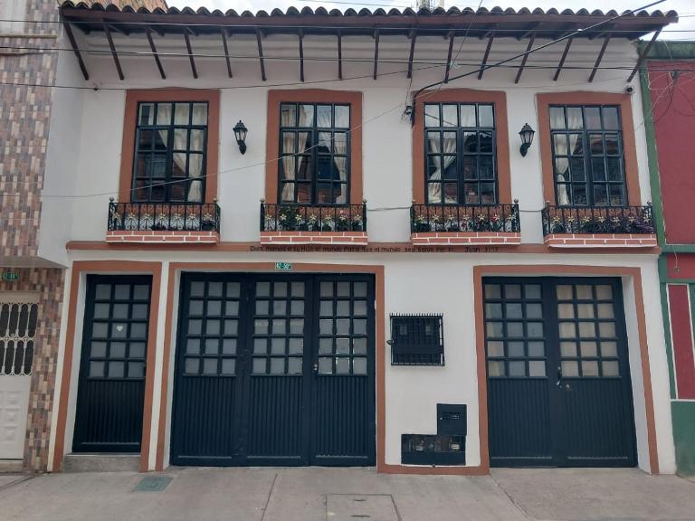 Hogar COLONIAL - Ferienwohnung Bogotá