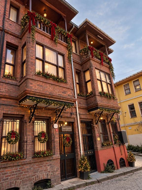 Elsol Historic Mansion - Three Bedroom Flat - Ferienwohnung Istanbul