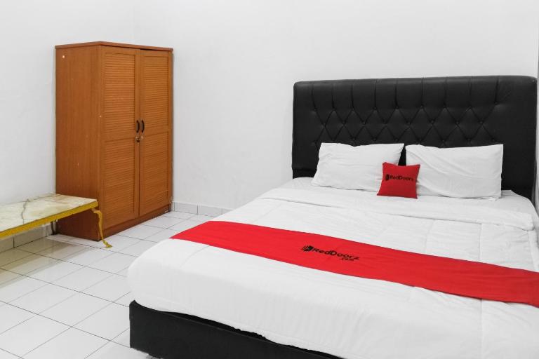 RedDoorz Syariah at Homestay Kalianda - Bed and Breakfast Kalianda