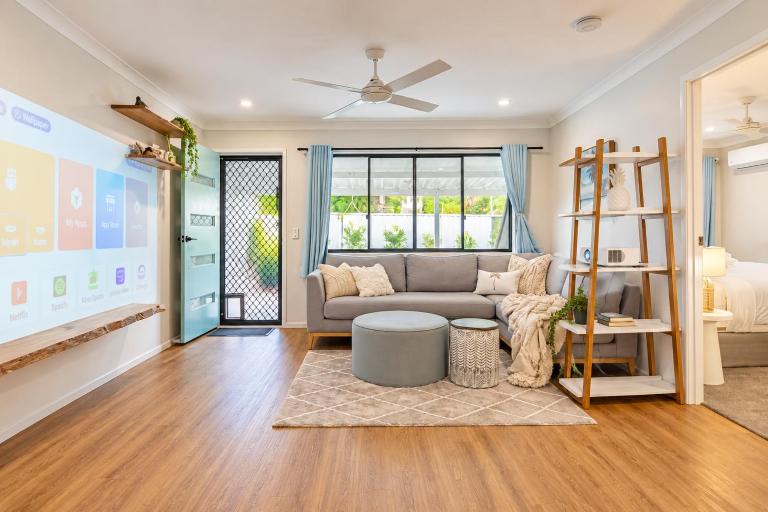 4Bed 2Bath in Capalaba Near Manly Habour, Shops & More - B&B Capalaba