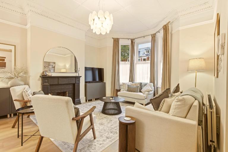 St Georges Apartment - North East Escapes - B&B Jesmond