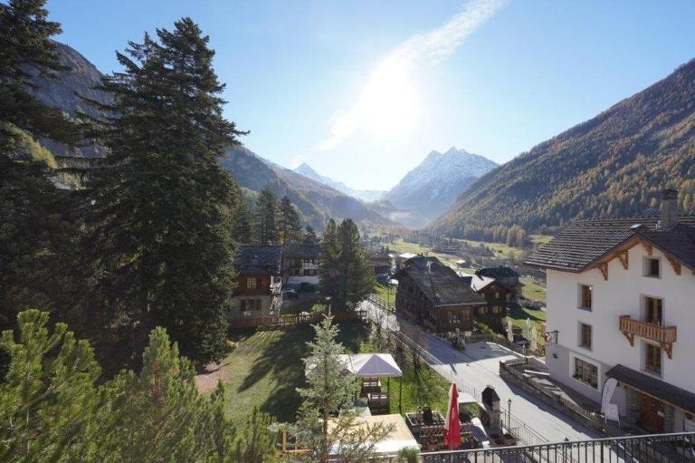 Renovierte Wohnung mit Ausblick für 1-2 Personen - B&B Evolène