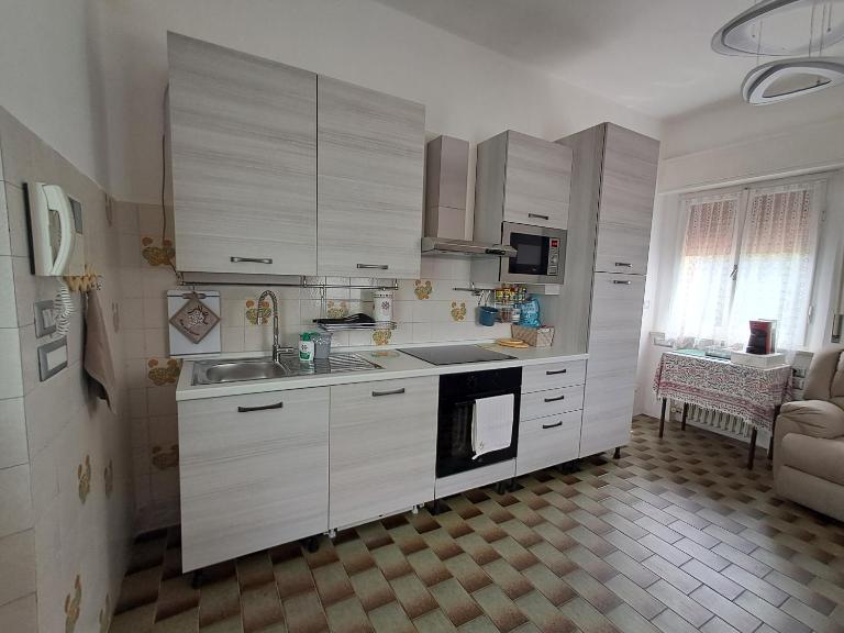 intero appartamento con giardino e colazione Dario - Chambres d'hôtes Parme