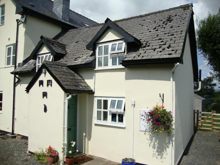 Ceiros Cottage - B&B Llangammarch Wells