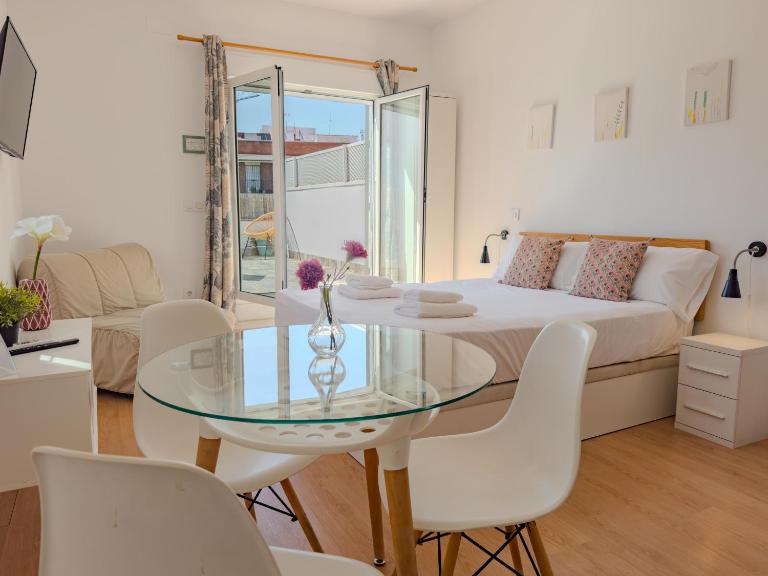 Charming Terrace - Sunny Chill Out Terrace - B&B Siviglia