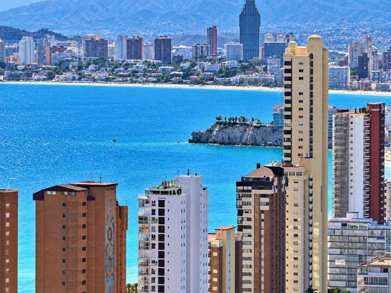 Atico Levante Torre Montecarlo - B&B Benidorm