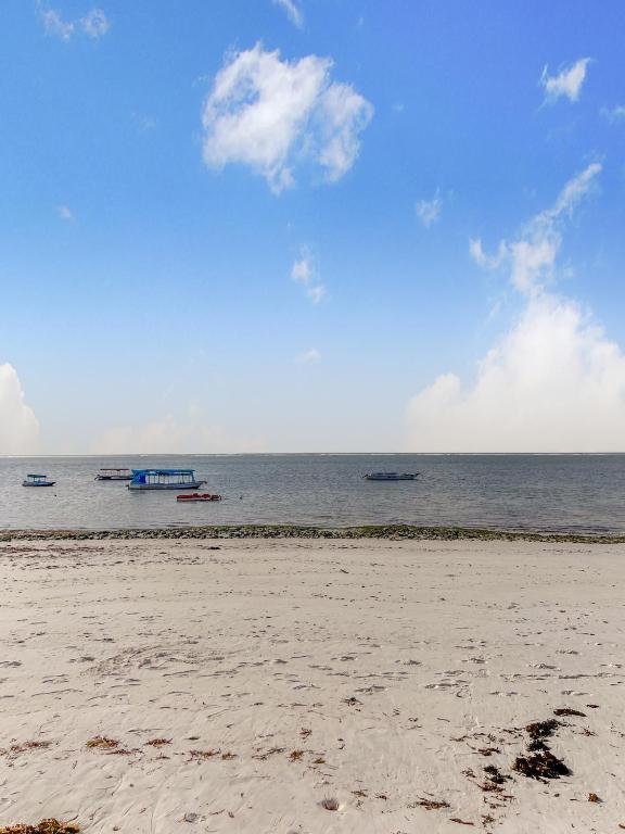 Nyali BeachLuxe 3bdr Pool Beach-Access - B&B Mombasa