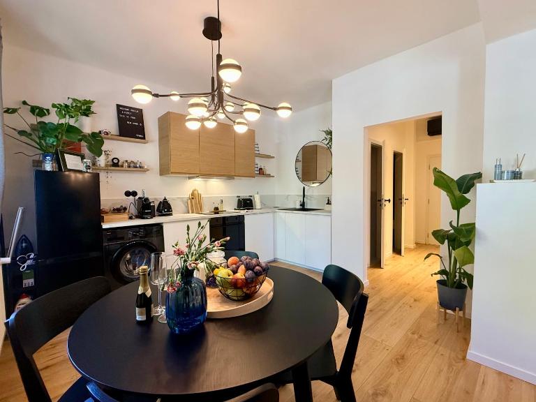Blumental Church, center, AC, free WiFi - B&B Bratislava
