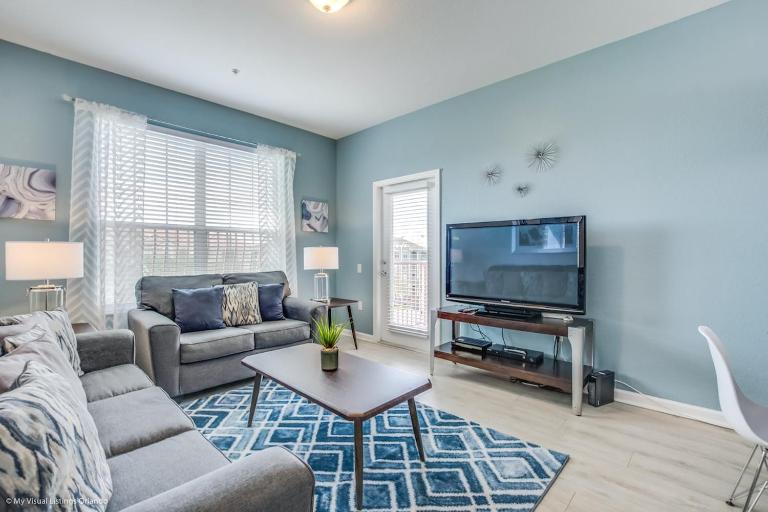 Stunning Top-Floor Condo, next to Clubhouse - B&B Orlando