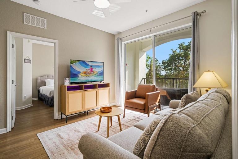 4024 Breakview Drive 303 - B&B Orlando