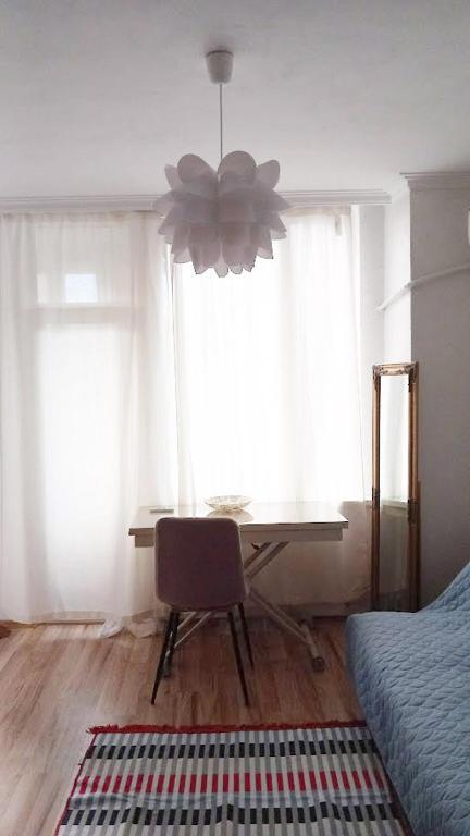 NOLA Sofia - The place with the piano - B&B Sofia