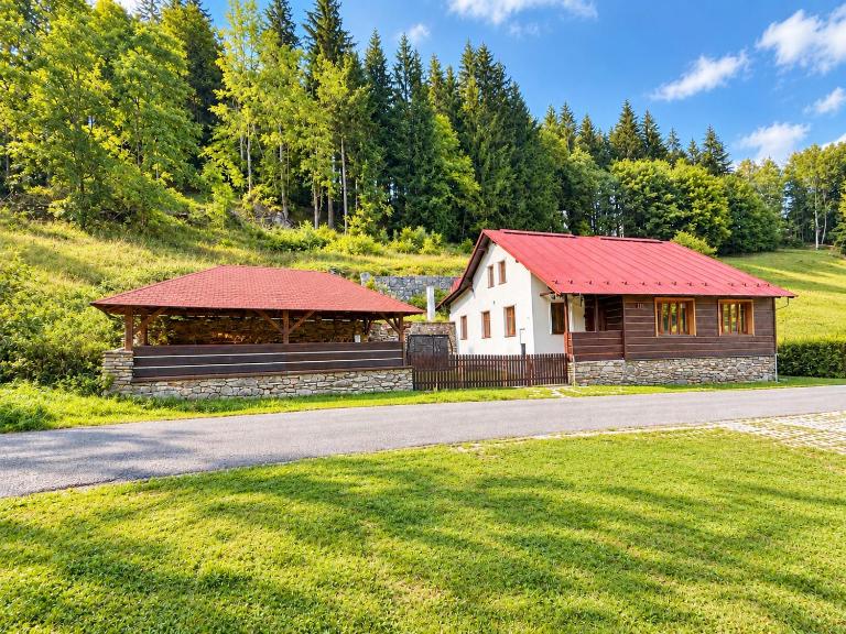 Chalupa Tomášek v blízkosti ski areálu - B&B Dolní Dvůr