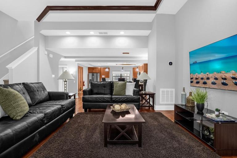 4BR Resort Villa Near Disney & Universal - B&B Orlando