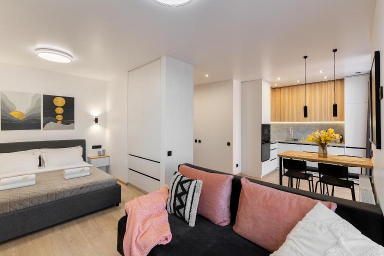 Avangard Milltown apartment - Ferienwohnung Lwiw