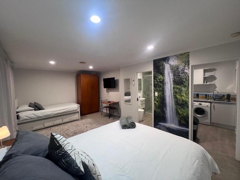 Studio Near Papamoa Beach - B&B Tauranga