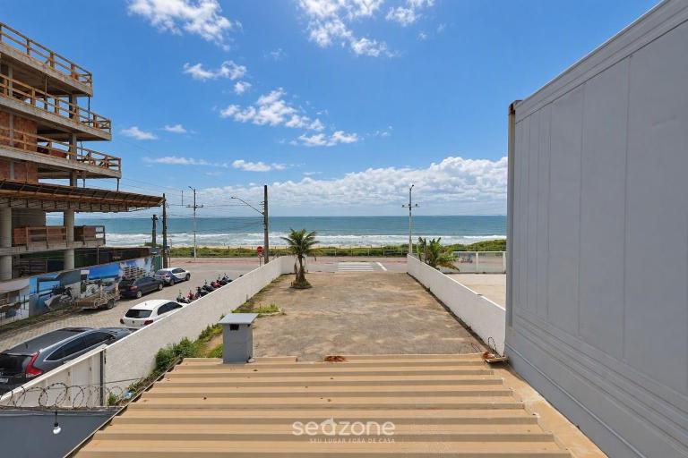 Casa c/ vista p/ Mar a 40m da Praia LMI0147 - B&B Itajaí