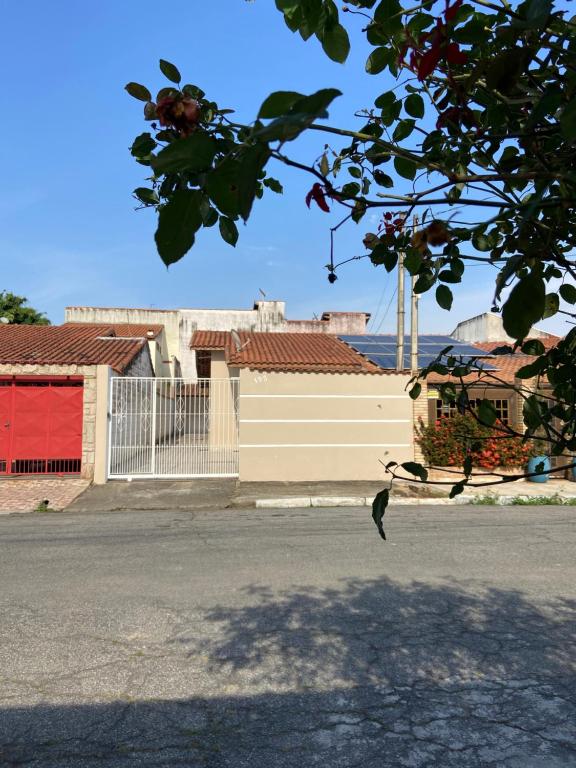 Residencial Familiar em Aparecida - 4 minutos da Basílica - Chambres d'hôtes Aparecida