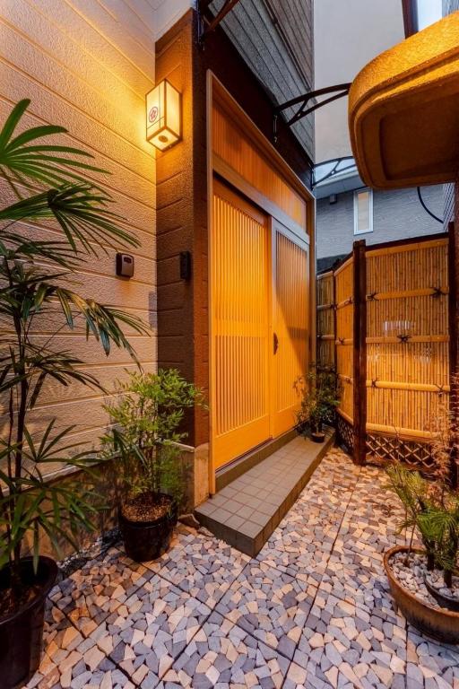 Michiko House PayPayドーム MARK IS福岡 駐車場付き最大8名のモダンな一軒家 空港 博多駅直通 天神地下鉄5分 - B&B Fukuoka