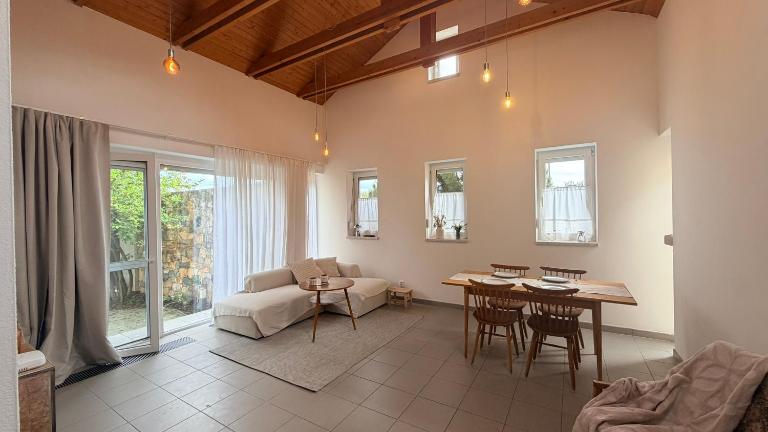 Zóna 42 - B&B Slavětice