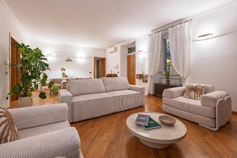 Atlas Monti Apartment - Ferienwohnung Rom
