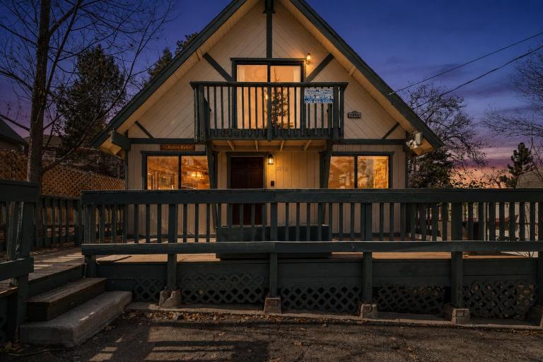5 Kern's Kabin - Walk to Slopes, Fireplace, Barbecue - Ferienwohnung Big Bear Lake